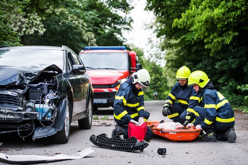 Car Accidents rescued by the rescue team